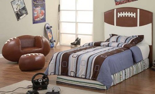 Football-toddler-bed-2