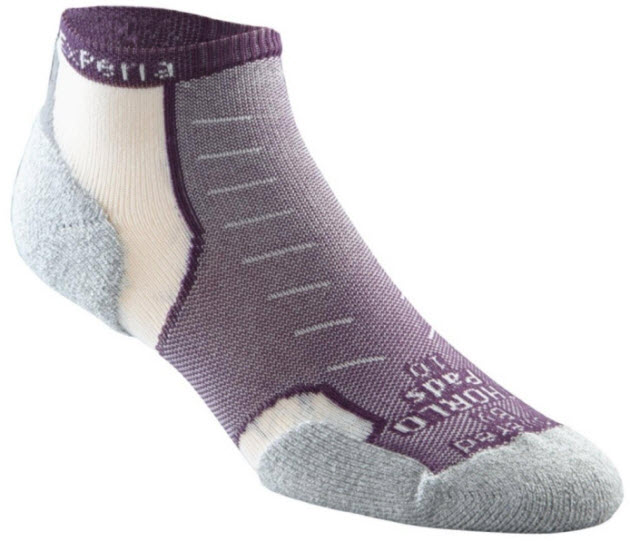 Low-cut-running-socks